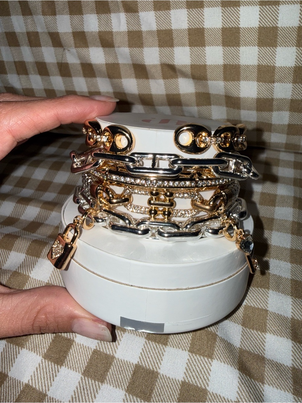 Ultra Rare Unicorn Lillian's Luxe Bomb Party Keys to the Kingdom summer 2026
